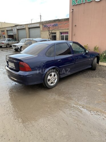 Opel Vectra 1999, 184,689 km - 1.6 л - Qazax