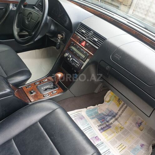 Mercedes C 220 1996, 254,786 km - 2.2 l - Masallı