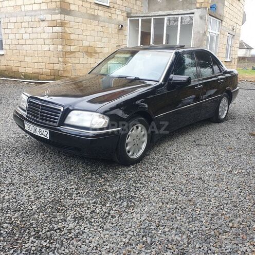 Mercedes C 220 1996, 254,786 km - 2.2 l - Masallı