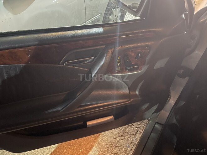 Mercedes E 240 2001, 265,034 km - 2.6 l - Bakı