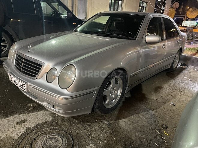 Mercedes E 240 2001, 265,034 km - 2.6 l - Bakı