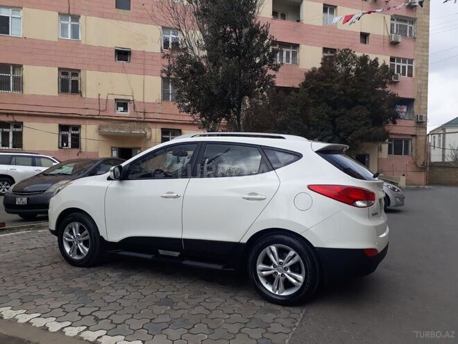 Hyundai ix35 2010, 145,000 km - 2.4 l - Bakı