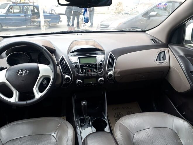 Hyundai ix35 2010, 145,000 km - 2.4 l - Bakı