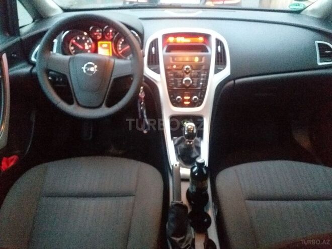 Opel Astra 2012, 115,770 km - 1.3 l - Bakı