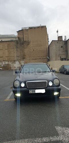 Mercedes E 280 1997, 280,000 km - 2.8 l - Bakı