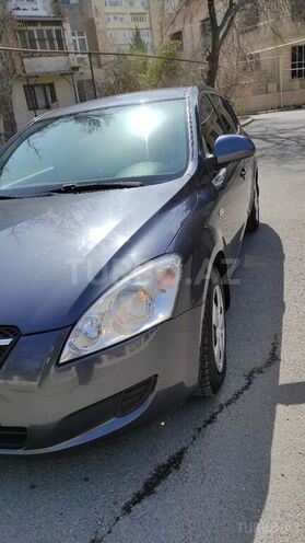 Kia Ceed 2009, 191,000 km - 1.6 l - Bakı