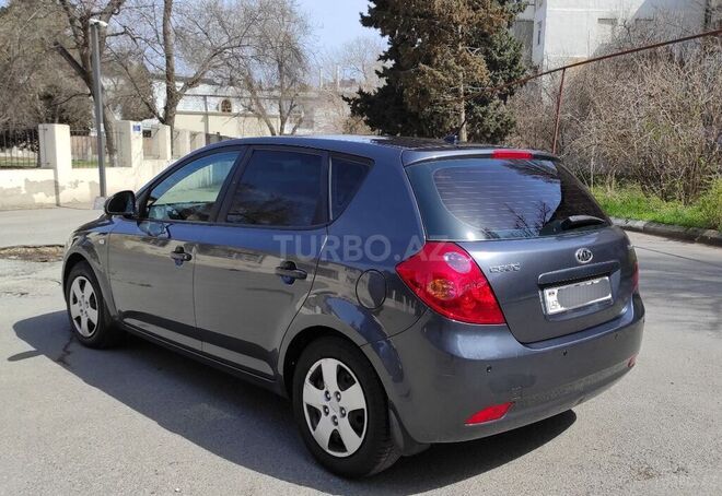 Kia Ceed 2009, 191,000 km - 1.6 l - Bakı