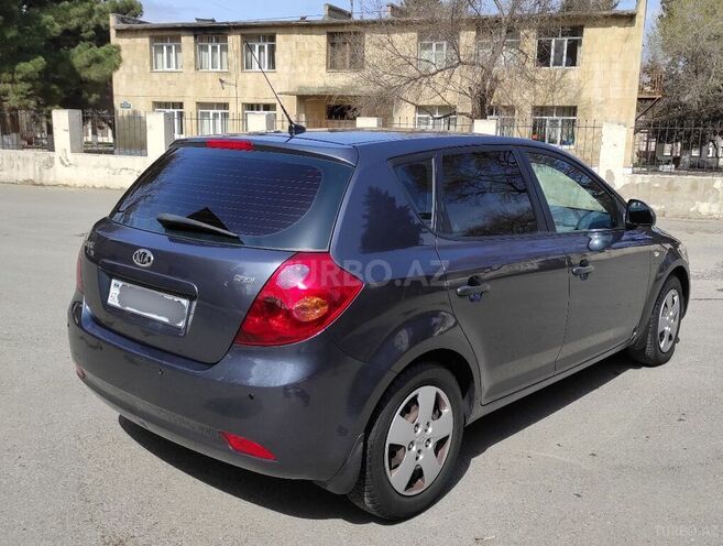Kia Ceed 2009, 191,000 km - 1.6 l - Bakı