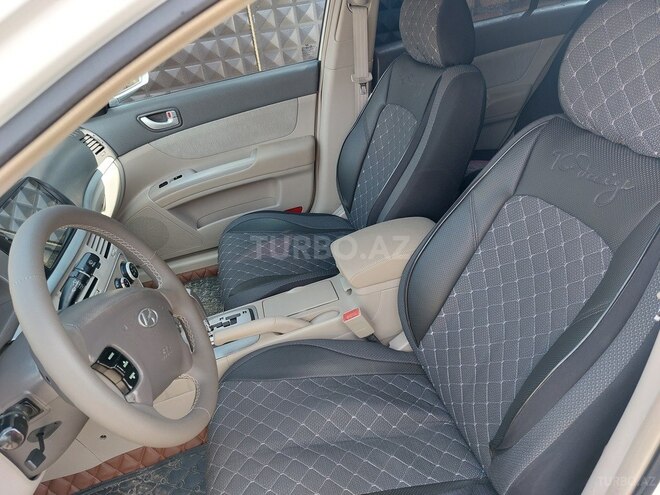 Hyundai Sonata 2006, 300,000 km - 2.4 l - Qusar