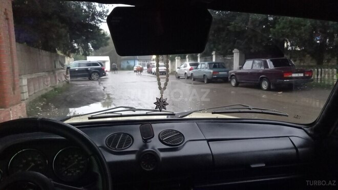 LADA (VAZ) 2106 1993, 100,000 km - 1.3 l - Astara