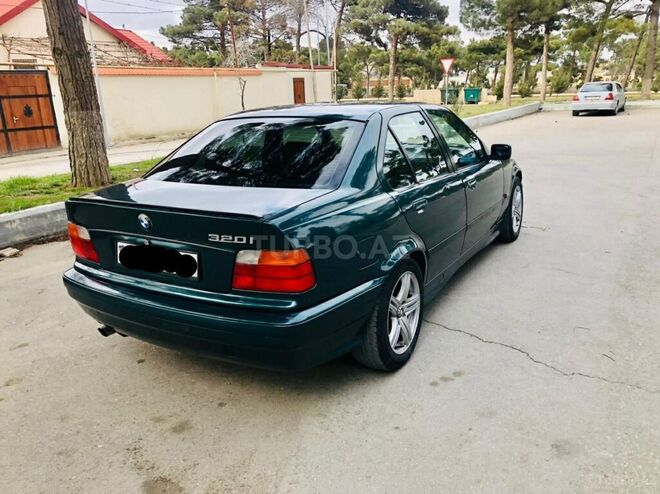 BMW 320 1992, 192,000 km - 2.0 l - Bakı