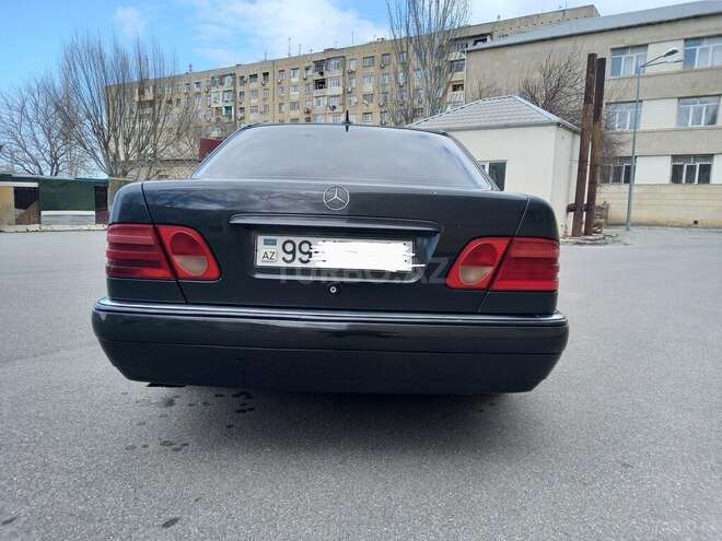 Mercedes E 280 1996, 300,000 km - 2.8 l - Bakı