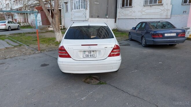 Mercedes C 240 2001, 286,000 km - 2.4 l - Sumqayıt