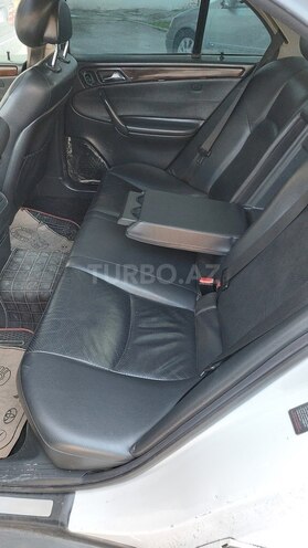 Mercedes C 240 2001, 286,000 km - 2.4 l - Sumqayıt