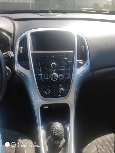 Opel Astra 2010, 208,000 km - 1.7 l - Gəncə