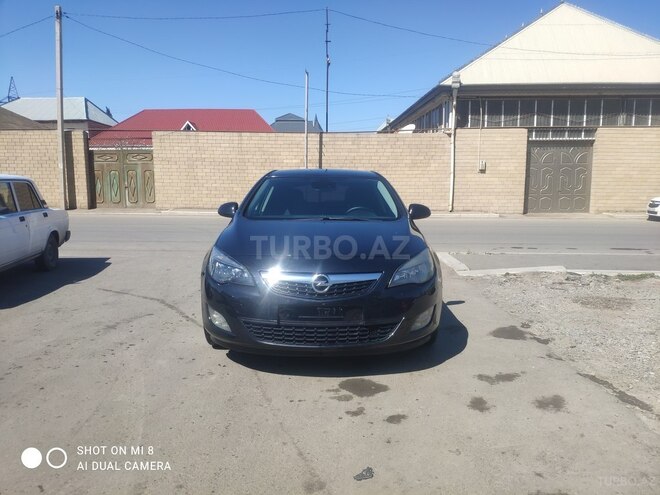 Opel Astra 2010, 208,000 km - 1.7 l - Gəncə