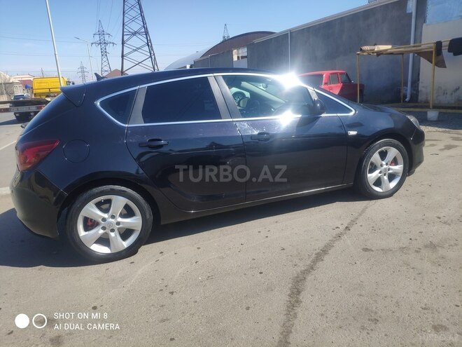 Opel Astra 2010, 208,000 km - 1.7 l - Gəncə