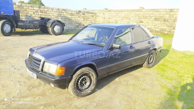 Mercedes 190 1988, 378,340 km - 2.0 l - Astara