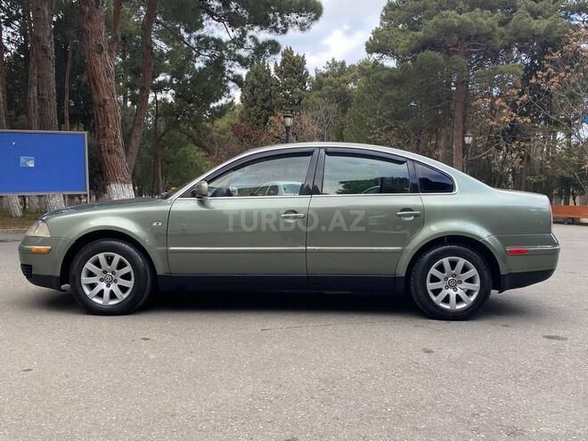 Volkswagen Passat 2003, 125,143 km - 1.8 л - Sumqayıt