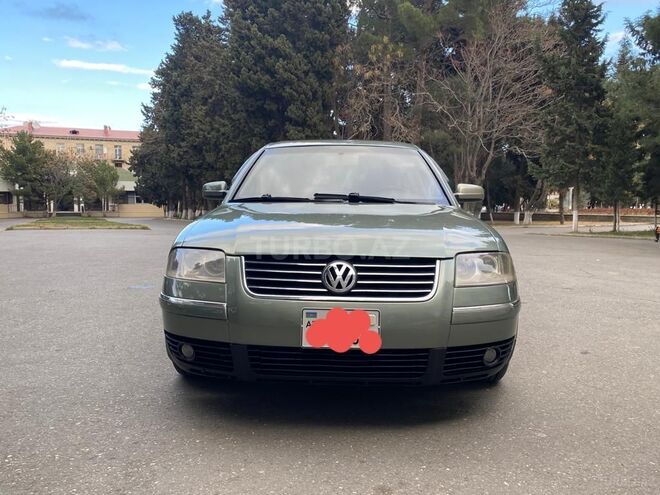 Volkswagen Passat 2003, 125,143 km - 1.8 л - Sumqayıt
