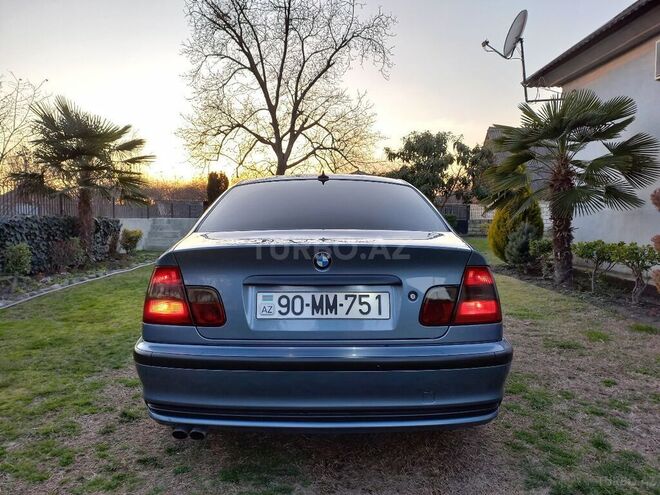 BMW 325 2001, 111,111 km - 2.5 l - Zaqatala