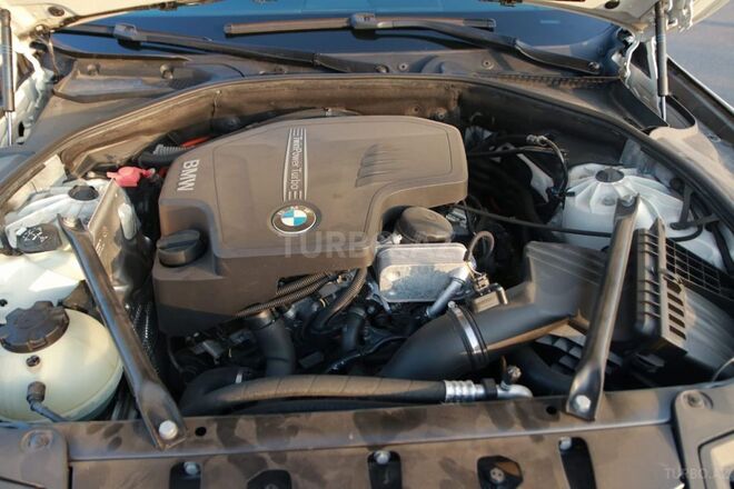 BMW 528 2013, 88,000 km - 2.0 l - Bakı
