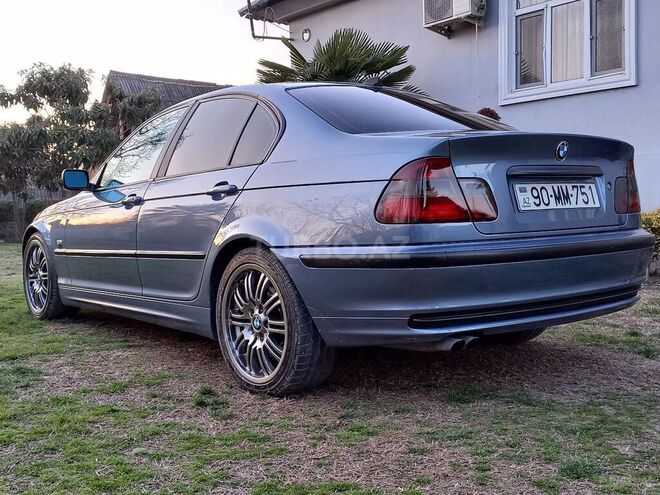 BMW 325 2001, 111,111 km - 2.5 l - Zaqatala