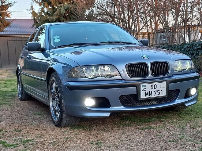 BMW 325 2001, 111,111 km - 2.5 l - Zaqatala