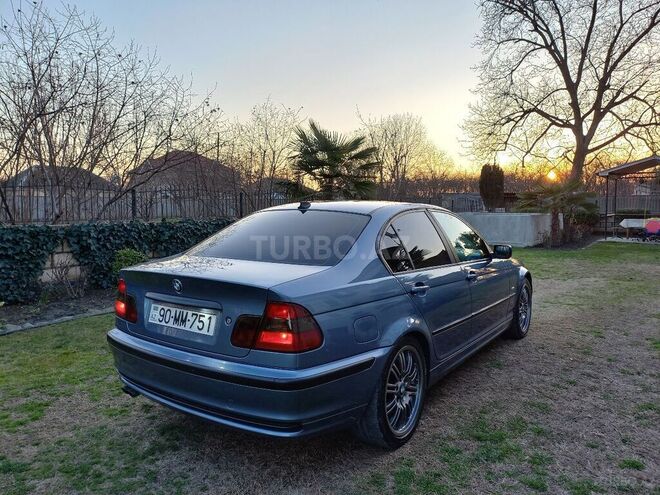 BMW 325 2001, 111,111 km - 2.5 l - Zaqatala