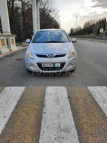 Hyundai i20 2010, 274,000 km - 1.4 l - Tovuz