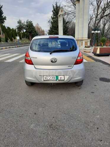 Hyundai i20 2010, 274,000 km - 1.4 l - Tovuz