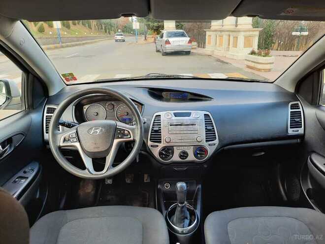 Hyundai i20 2010, 274,000 km - 1.4 l - Tovuz
