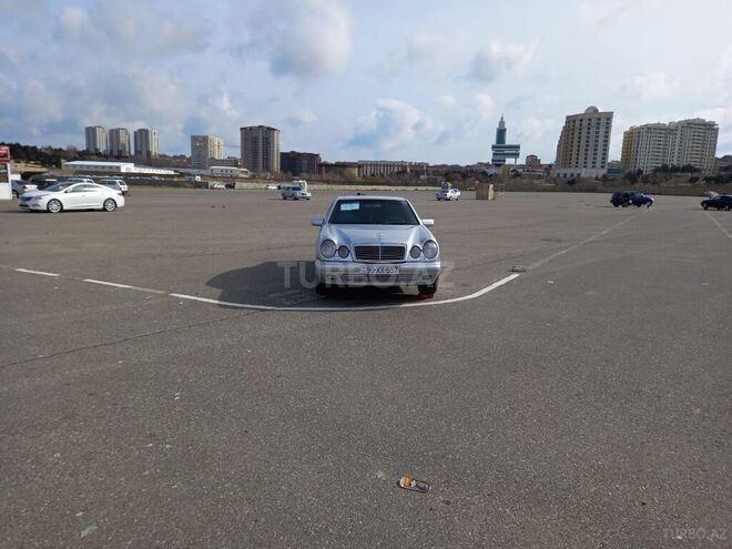 Mercedes E 240 1998, 410,100 km - 2.4 l - Bakı