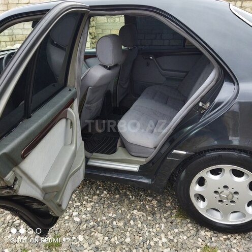 Mercedes C 220 1996, 88,000 km - 2.2 l - Xaçmaz