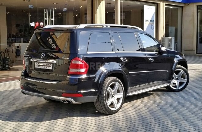 Mercedes GL 550 2010, 179,000 km - 5.5 л - Bakı