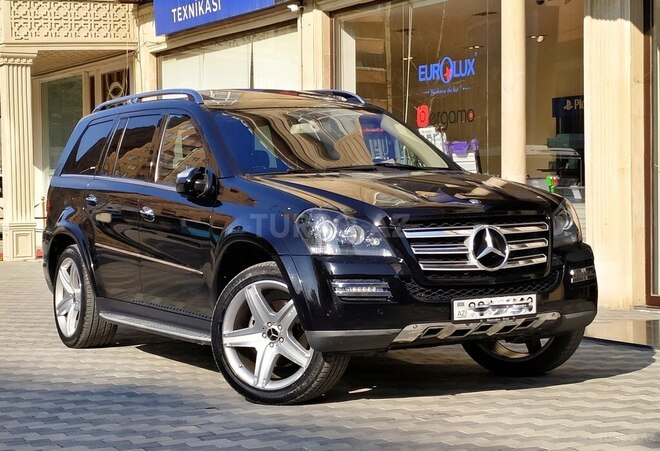 Mercedes GL 550 2010, 179,000 km - 5.5 л - Bakı