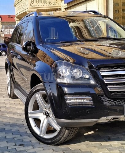 Mercedes GL 550 2010, 179,000 km - 5.5 л - Bakı