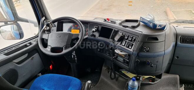 Volvo  2008, 985,000 km - 13.0 l - Bakı