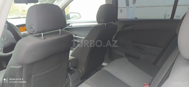 Opel Astra 2004, 244,444 km - 1.4 л - Qusar