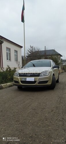 Opel Astra 2004, 244,444 km - 1.4 л - Qusar