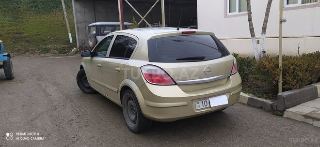 Opel Astra 2004, 244,444 km - 1.4 л - Qusar