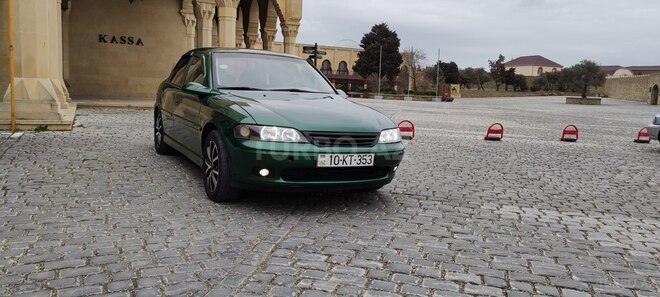 Opel Vectra 1997, 308,000 km - 2.0 l - Bakı