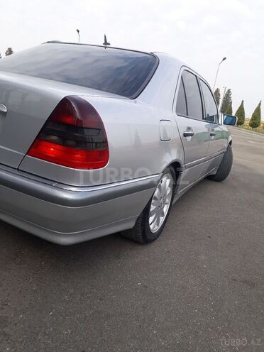 Mercedes C 240 1999, 315,957 km - 2.4 l - Bakı