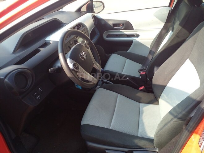 Toyota Prius C 2012, 152,000 km - 1.5 l - Bakı