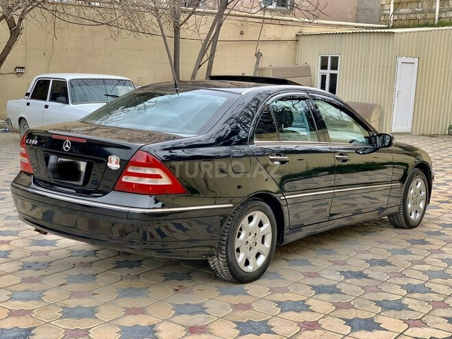 Mercedes C 240 2005, 330,000 km - 2.4 l - Bakı