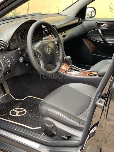 Mercedes C 240 2005, 330,000 km - 2.4 l - Bakı