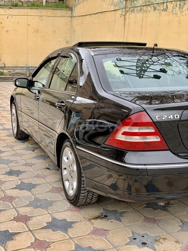 Mercedes C 240 2005, 330,000 km - 2.4 l - Bakı