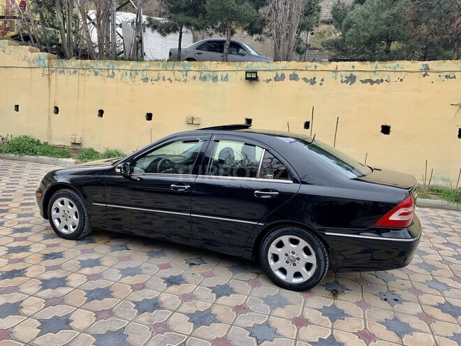 Mercedes C 240 2005, 330,000 km - 2.4 l - Bakı