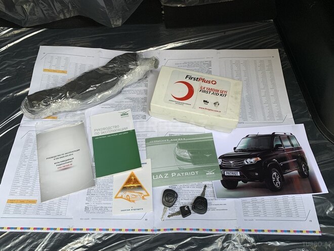 UAZ Patriot 2016, 13,750 km - 2.7 l - Bakı