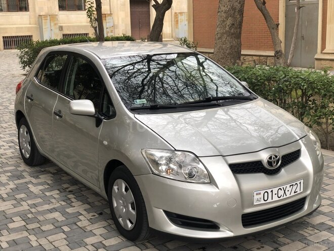 Toyota Auris 2007, 190,000 km - 1.4 l - Bakı